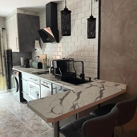 El Boulevard De 1895 Apartment